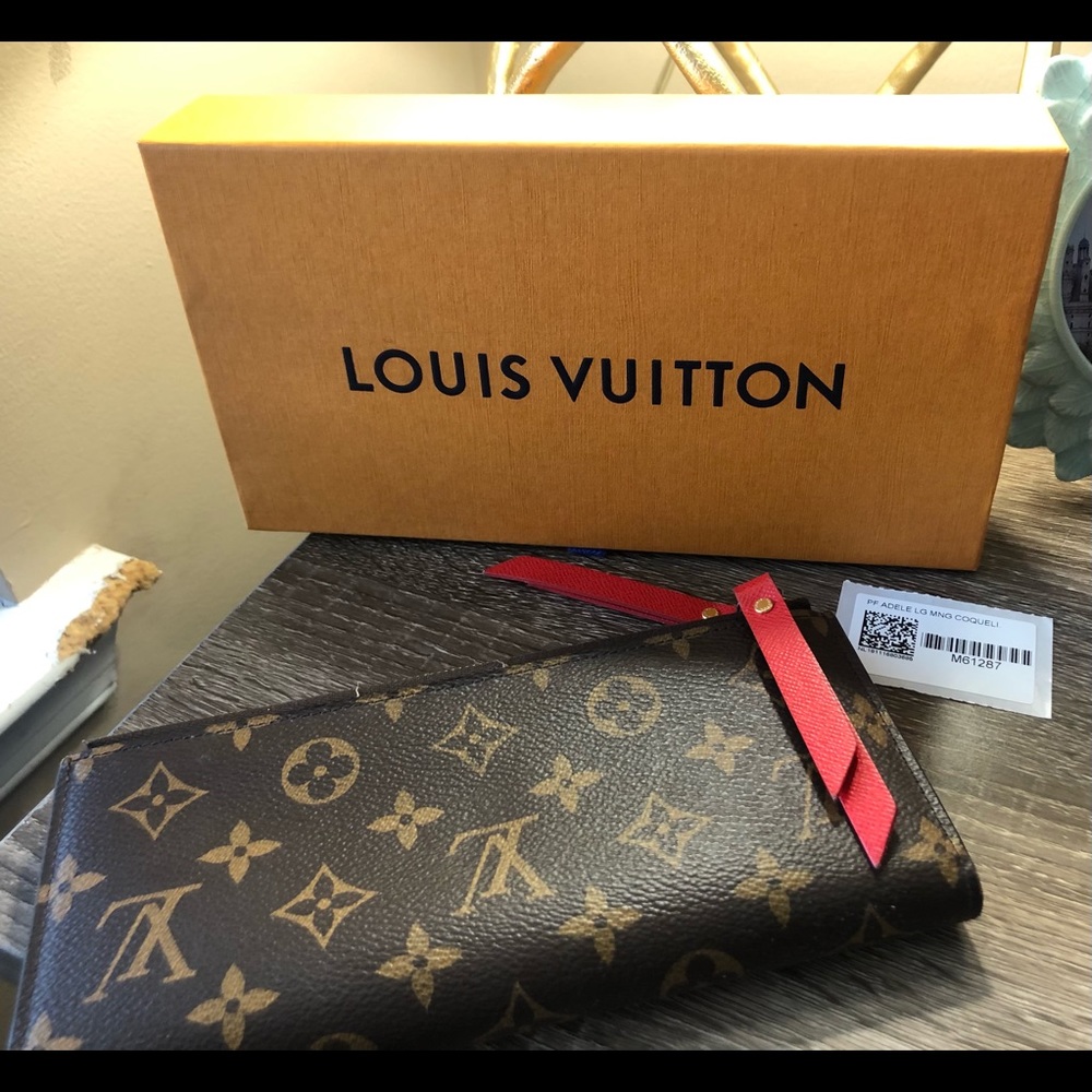 Louis Vuitton Adele Wallet